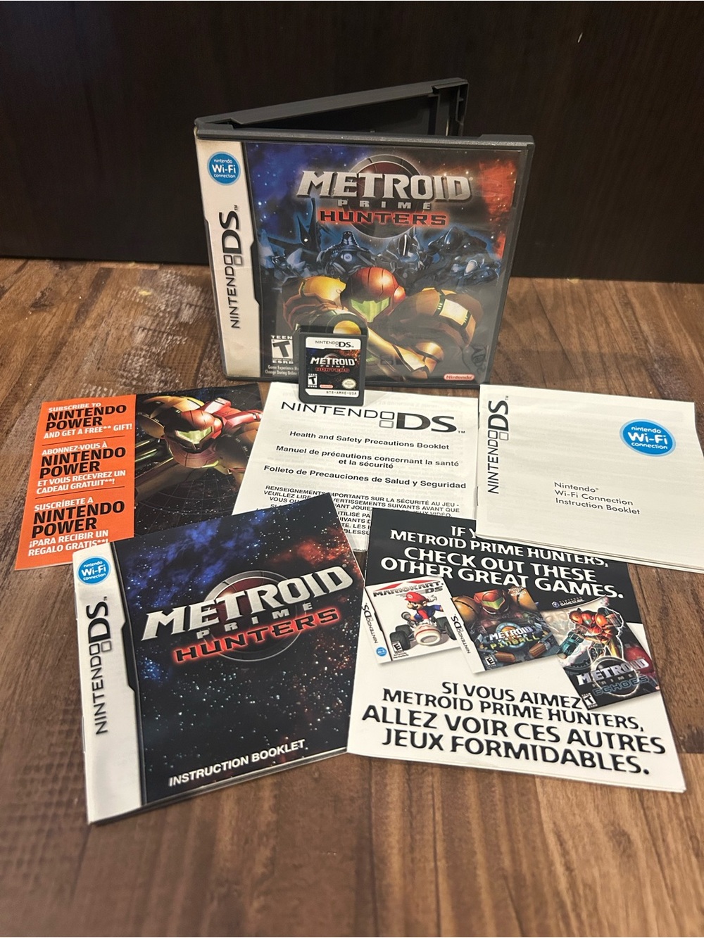 Metroid Prime Hunters Nintendo DS Complete CIB Tested